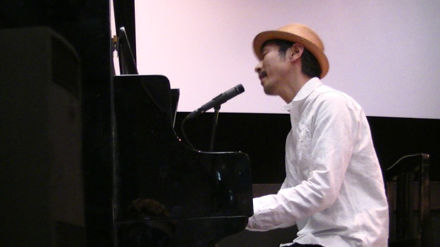 2014509ピアノ