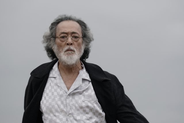 海辺のリアメイン