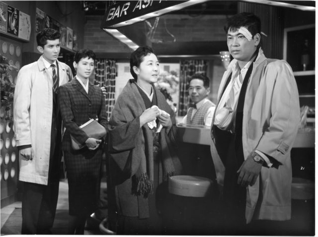 1-17172-1『嵐を呼ぶ男』001